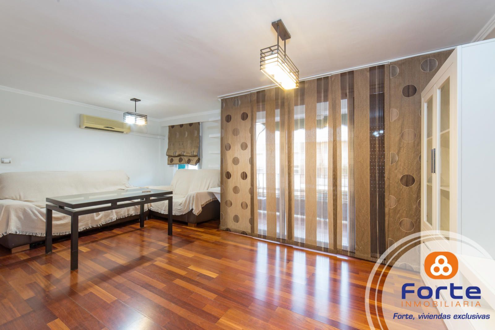 Habitación de Piso en venta en  Córdoba Capital con Aire acondicionado, Calefacción y Amueblado