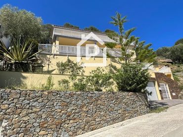 Villa con piscina in vendita a MIRO