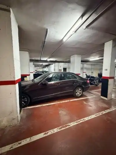 Parking de Piso en venta en Badajoz con Calefacción, Terraza y Trastero