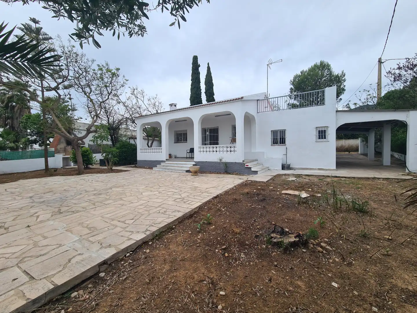 Vista exterior de Casa o xalet en venda en Alcanar amb Jardí privat, Terrassa i Balcó