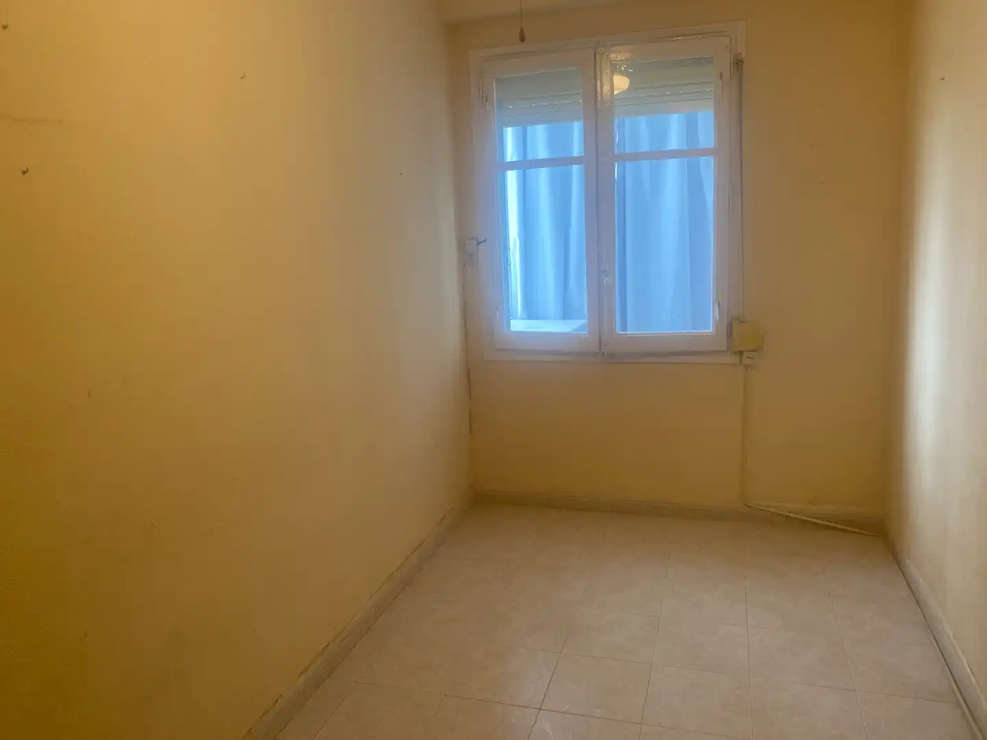 Habitación de Piso en venta en Huesca con Calefacción, Terraza y Trastero