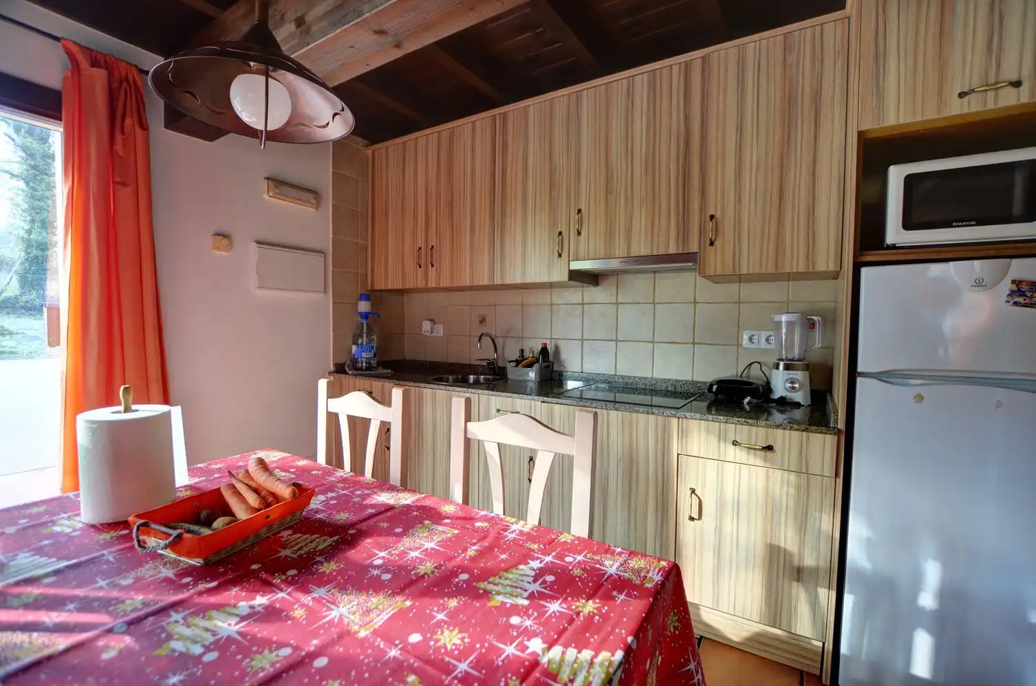 Kitchen of Houses for sale in Cangas de Onís  with Heating, Terrace and Swimming Pool