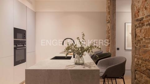 Photo 5 of Flat for rent in Calle del Pez, Universidad - Malasaña,  Madrid Capital