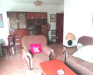 Living room of Flat to rent in  Zaragoza Capital  with Heating, Furnished and Oven