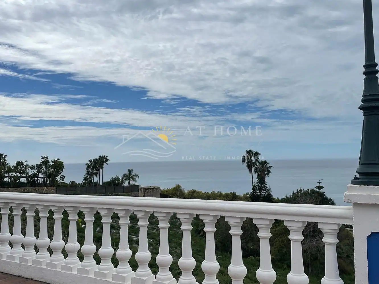 Exterior view of Houses for sale in Nerja  with Terrace and Microwave