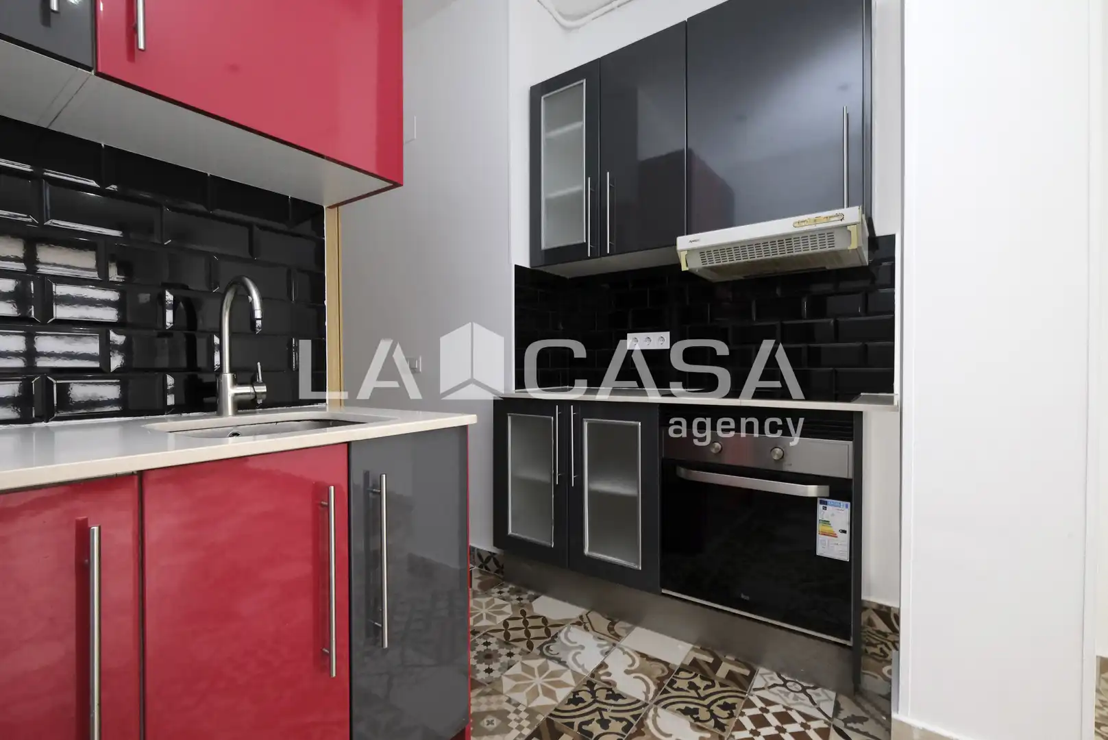 Local comercial en venda a Nou Barris, imagen 3