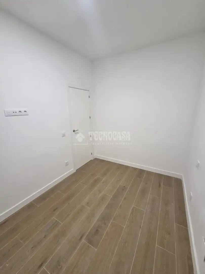 Habitación de Piso en venta en Madrid