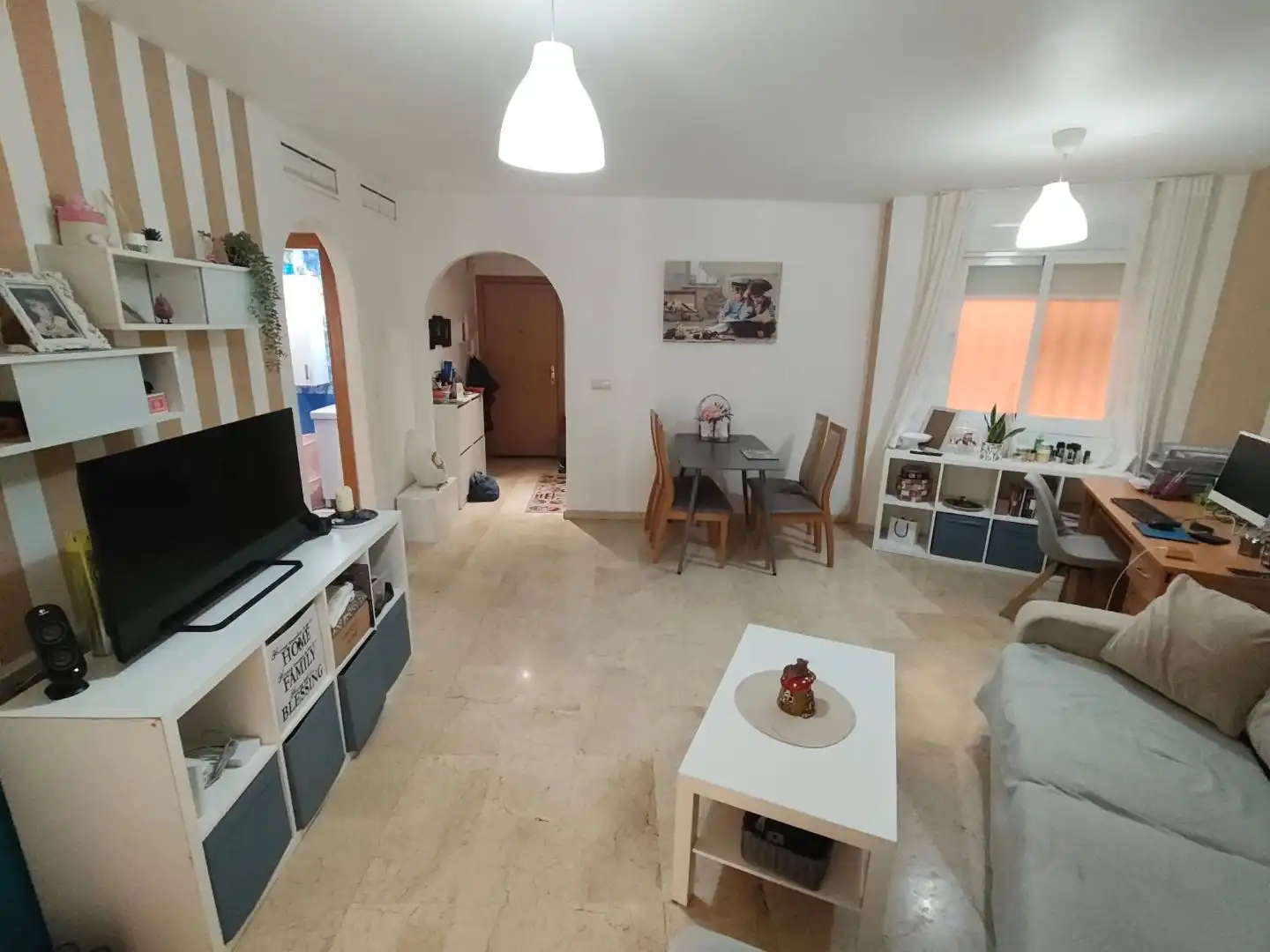 Sala d'estar de Pis en venda en Mijas amb Aire condicionat, Terrassa i Piscina