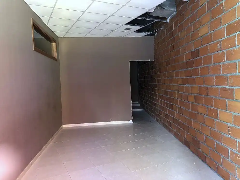 Local comercial en alquiler en Santa Uxía de Ribeira, imagen 5