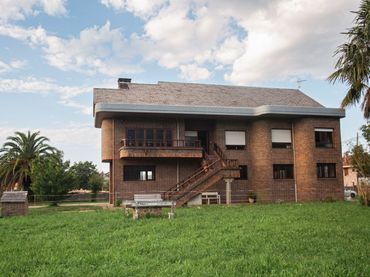 Casa en venda a Santibáñez - BO CARREJO 109
