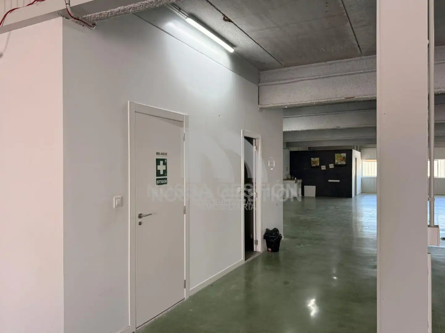 Nau industrial de lloguer en Paterna