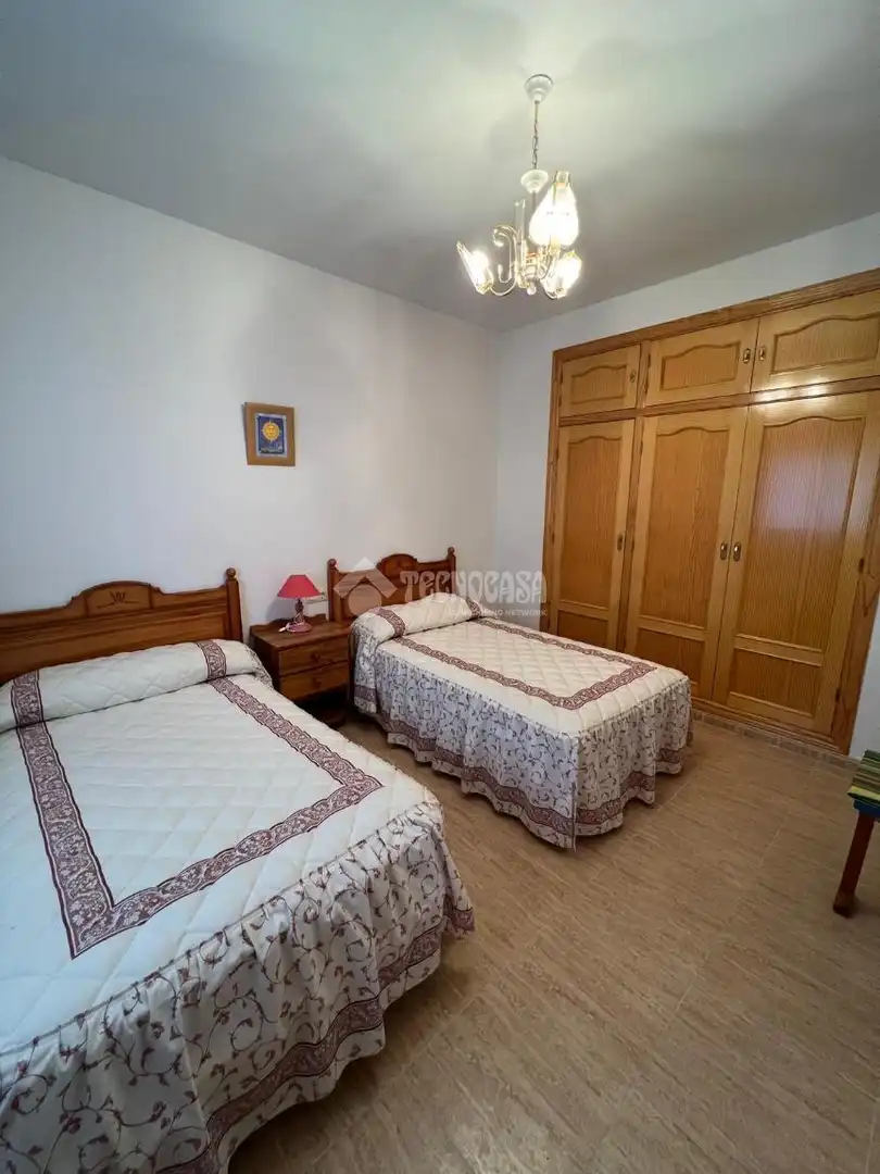 Casa rústica amb terrassa en venda a Baeza, imagen 12