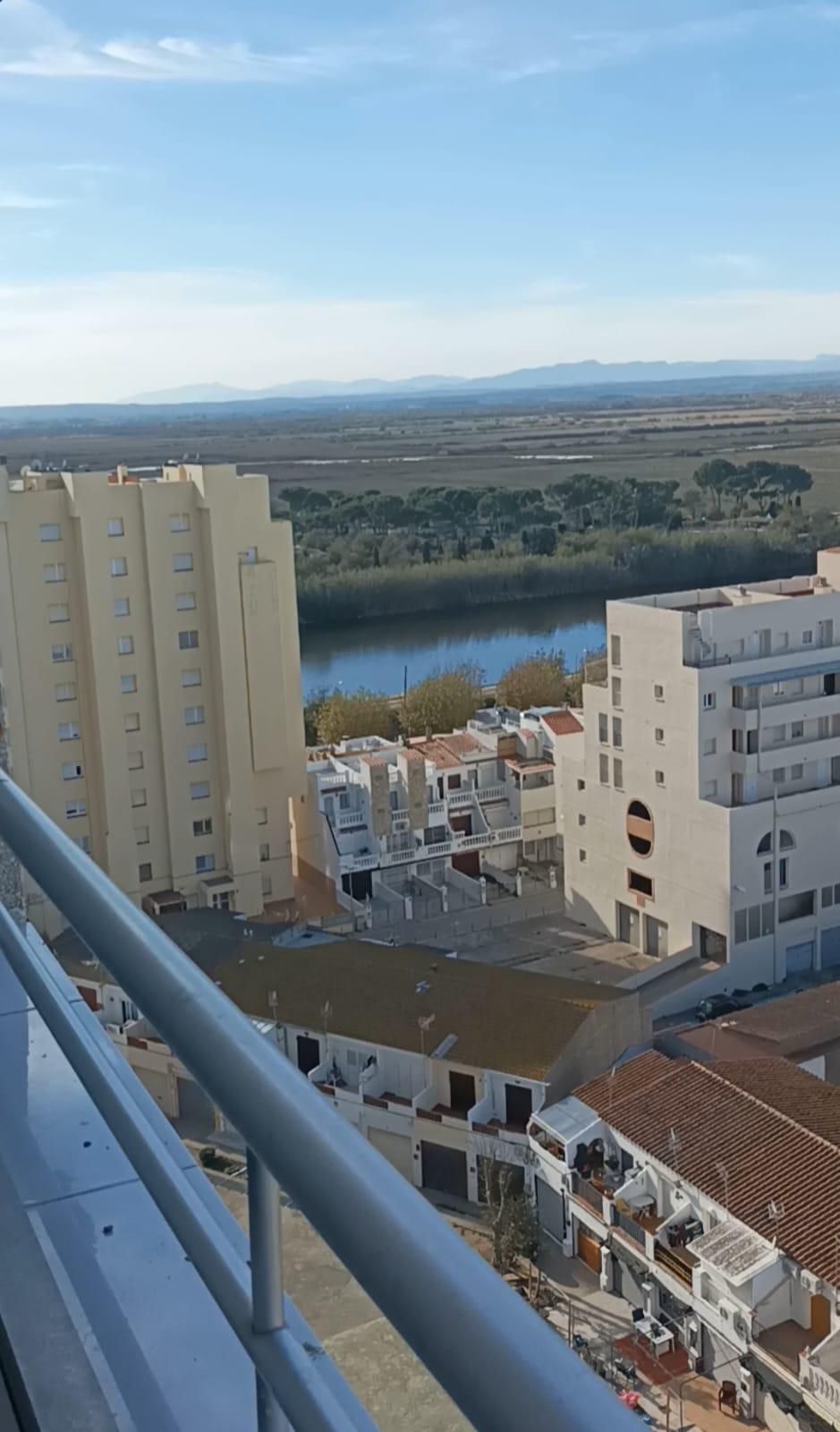 Exterior view of Study to rent in Empuriabrava  with Terrace
