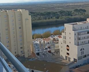 Vista exterior de Estudi de lloguer en Empuriabrava amb Terrassa