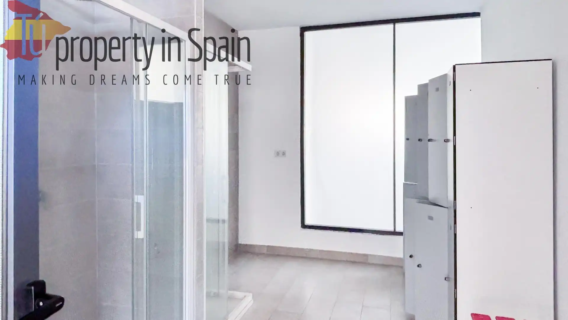 Piso para compartir en Alicante / Alacant con Terraza, Amueblado y Piscina comunitaria