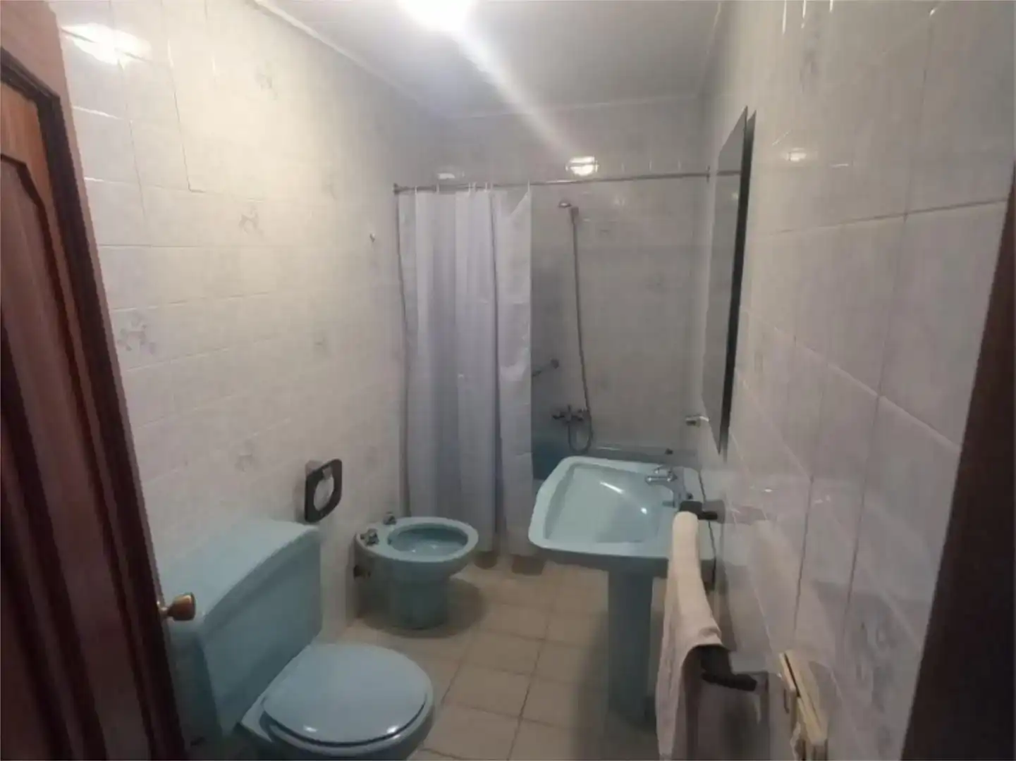 Badezimmer von Wohnung zur Miete in Ourense Capital  mit Balkon