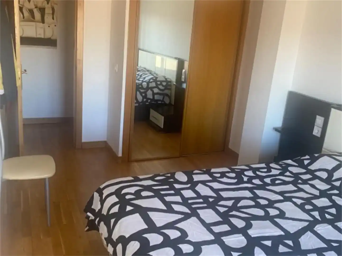 Dormitori de Àtic en venda en Arroyo de la Encomienda amb Parquet, Traster i Moblat