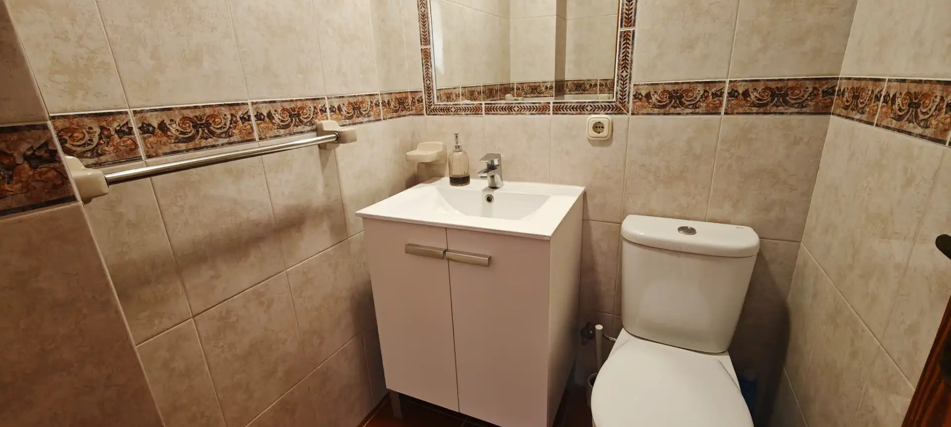 Baño de Casa adosada de alquiler en Calvià con Aire acondicionado, Calefacción y Jardín privado
