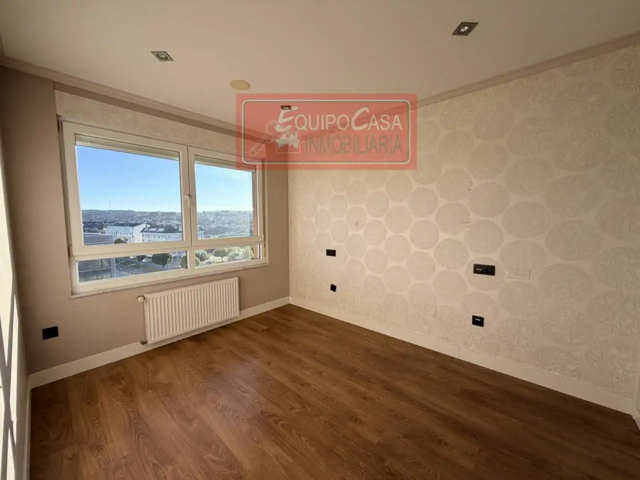 Habitación de Dúplex en venta en Lugo con Aire acondicionado, Calefacción y Terraza
