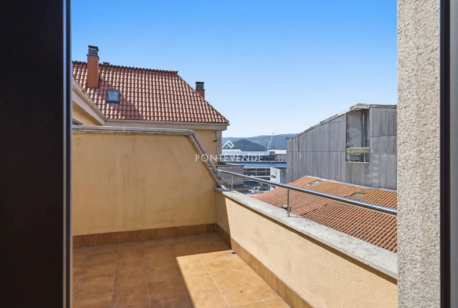 Terrace of Attic for sale in Marín  with Heating, Parquet flooring and Terrace