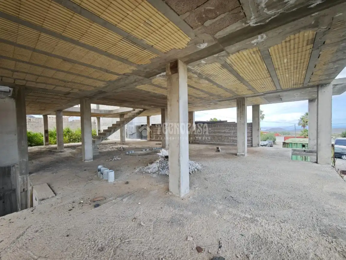 Edifici en venda en Arona