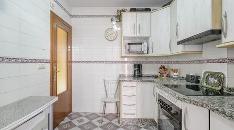 Foto 5 de Casa adosada en venda a Pinos Puente, Granada