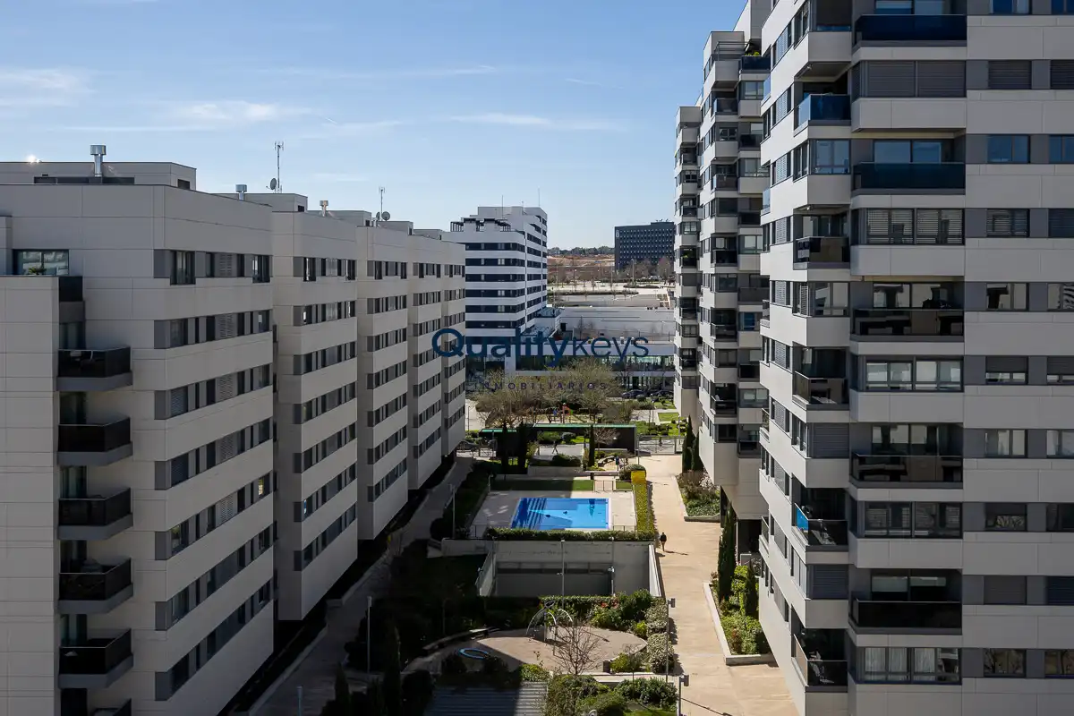 Vista exterior de Pis de lloguer en Madrid amb Aire condicionat, Terrassa i Traster