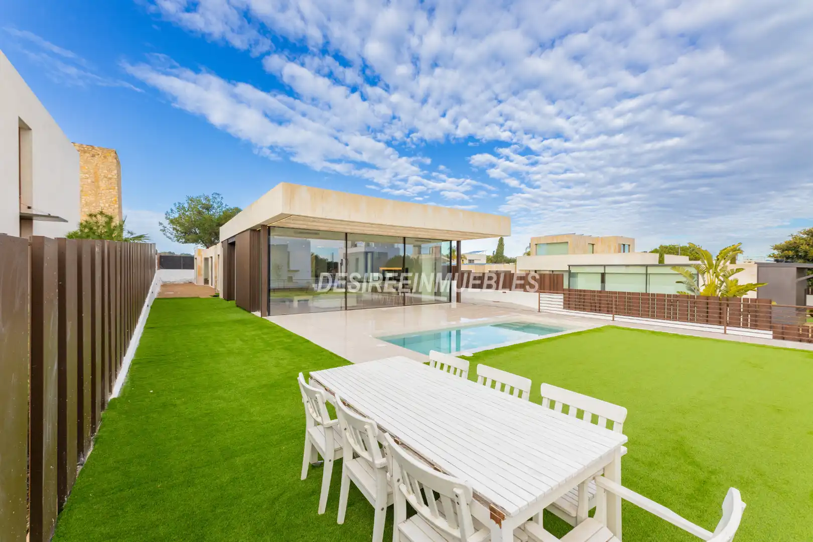 Vista exterior de Casa o chalet en venta en Godella con Aire acondicionado, Calefacción y Jardín privado
