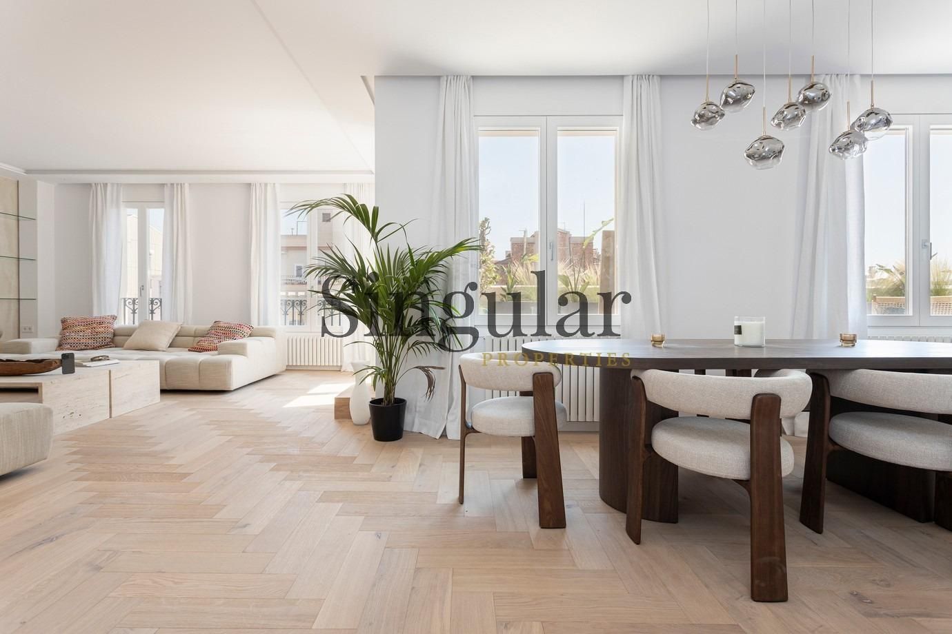 Living room of Attic for sale in  Barcelona Capital  with Air Conditioner and Terrace