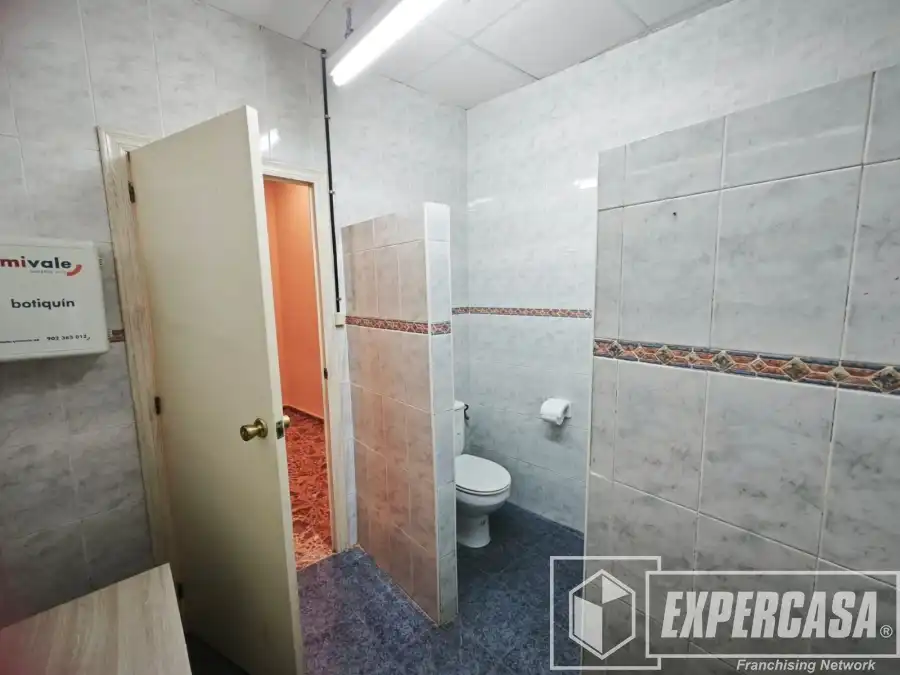 Badezimmer von Geschaftsraum zur Miete in Picassent, Valencia