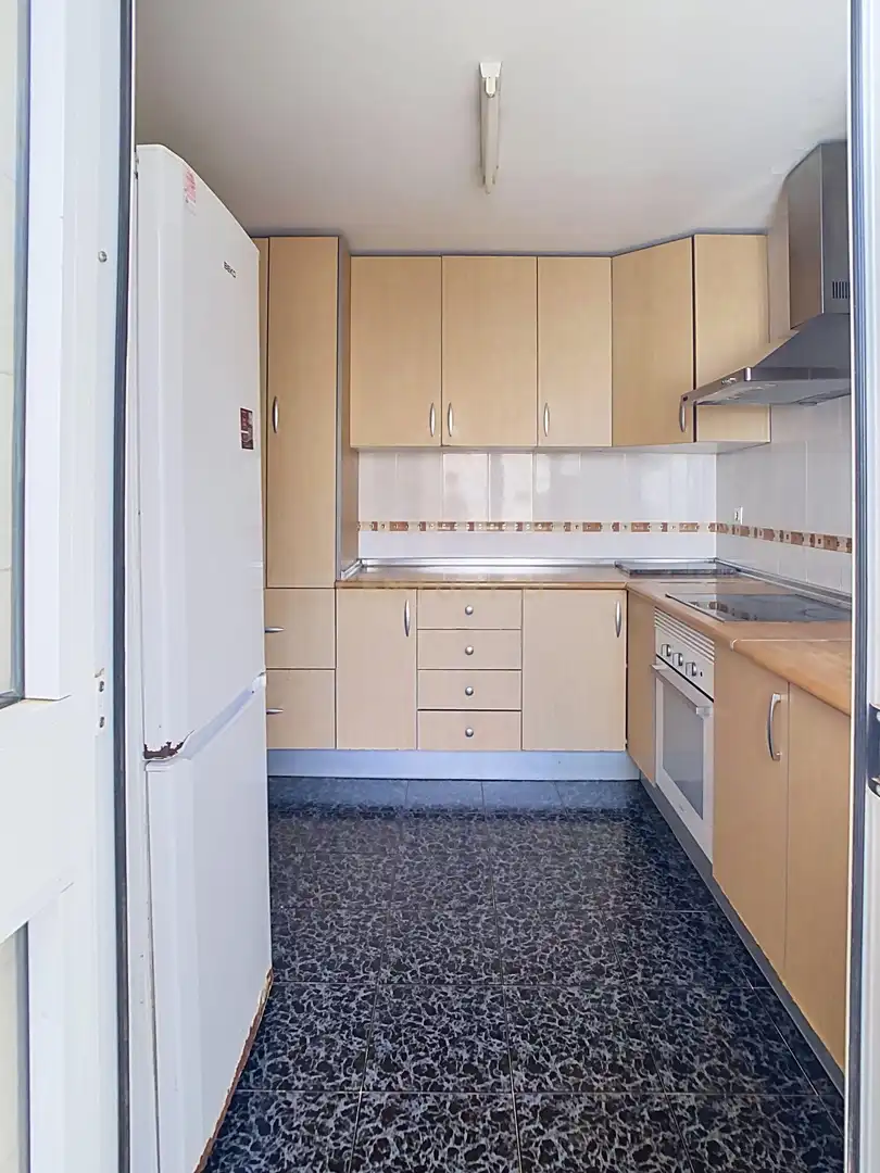 Cocina de Piso en venta en Benalmádena con Horno y Balcón
