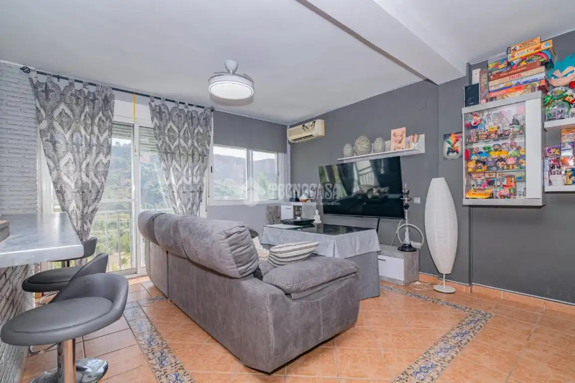 Living room of Flat for sale in Granada  with Air Conditioner