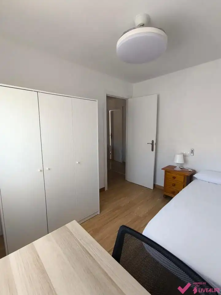 Flat to rent in Calle Maestro Moreno Torroba, imagen 3