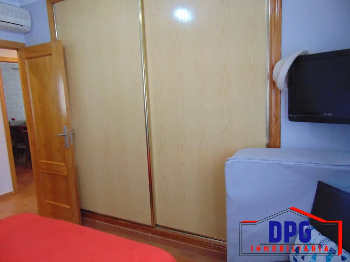 Habitación de Apartamento en venta en Garrucha con Aire acondicionado y Amueblado