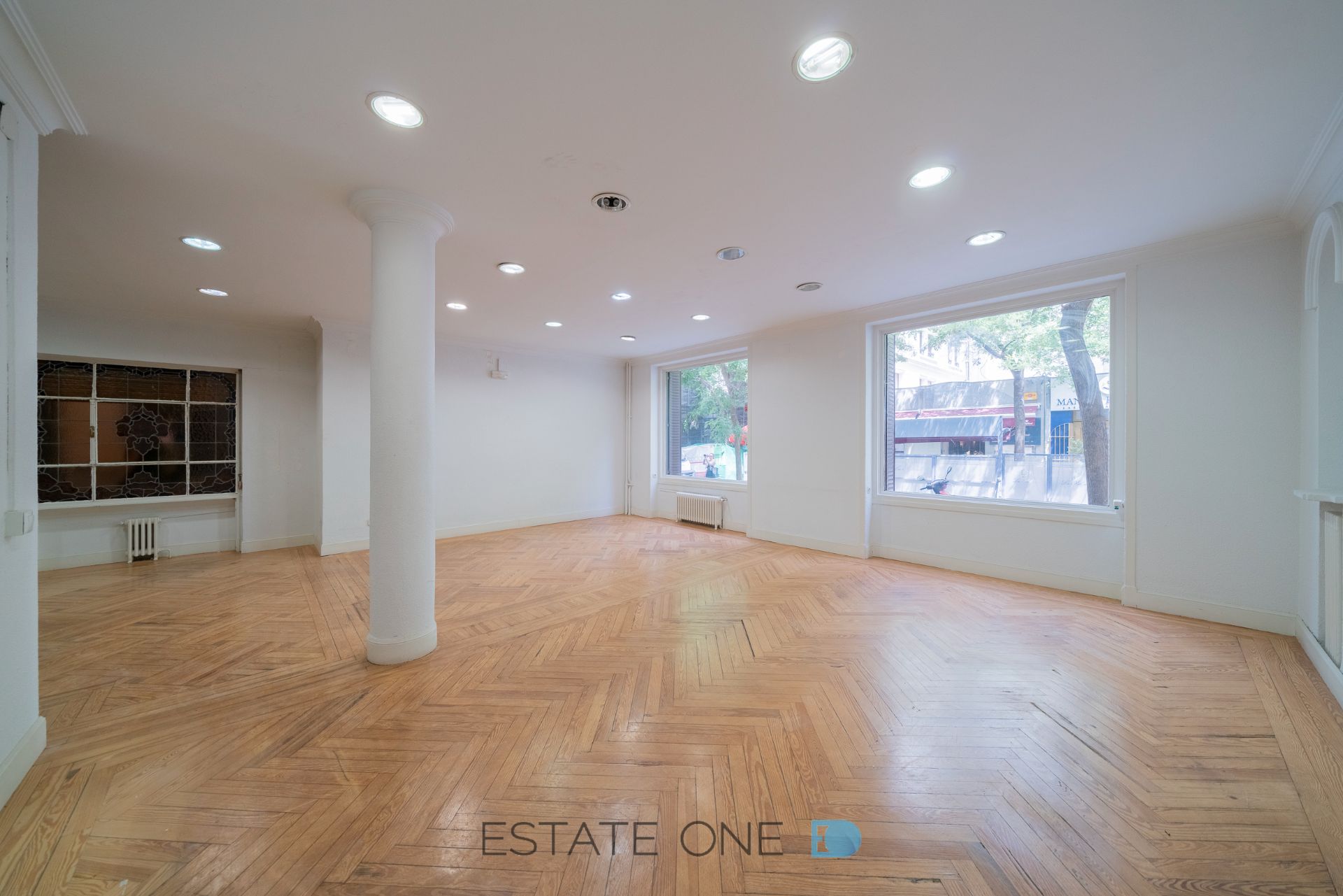 Exterior view of Flat for sale in  Madrid Capital  with Air Conditioner, Heating and Terrace