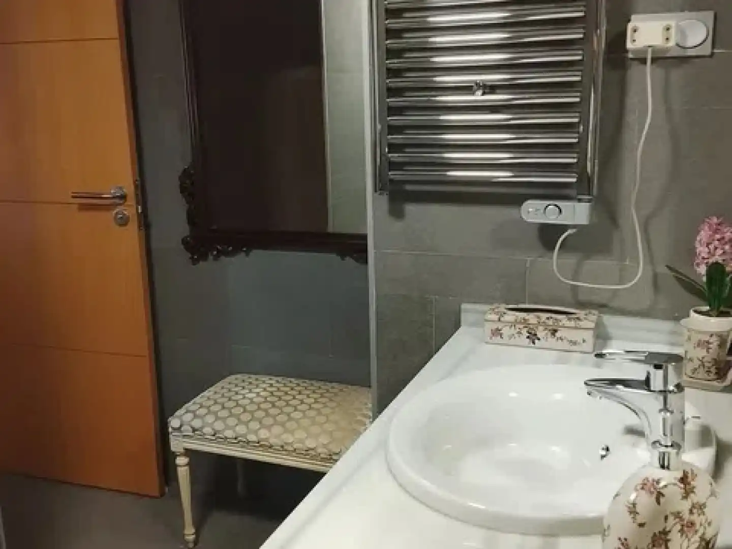Bany de Pis de lloguer en Málaga amb Aire condicionat, Moblat i Rentadora