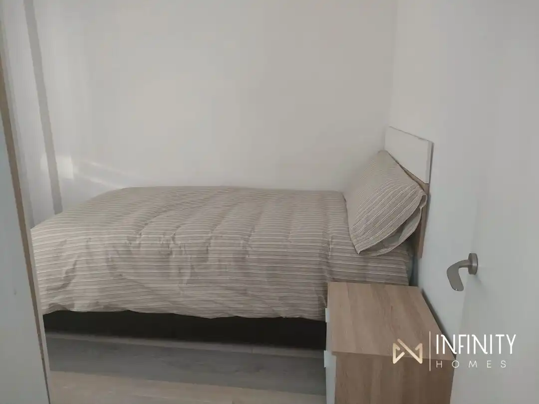 Schlafzimmer von Wohnung zur Miete in Santurtzi  mit Heizung