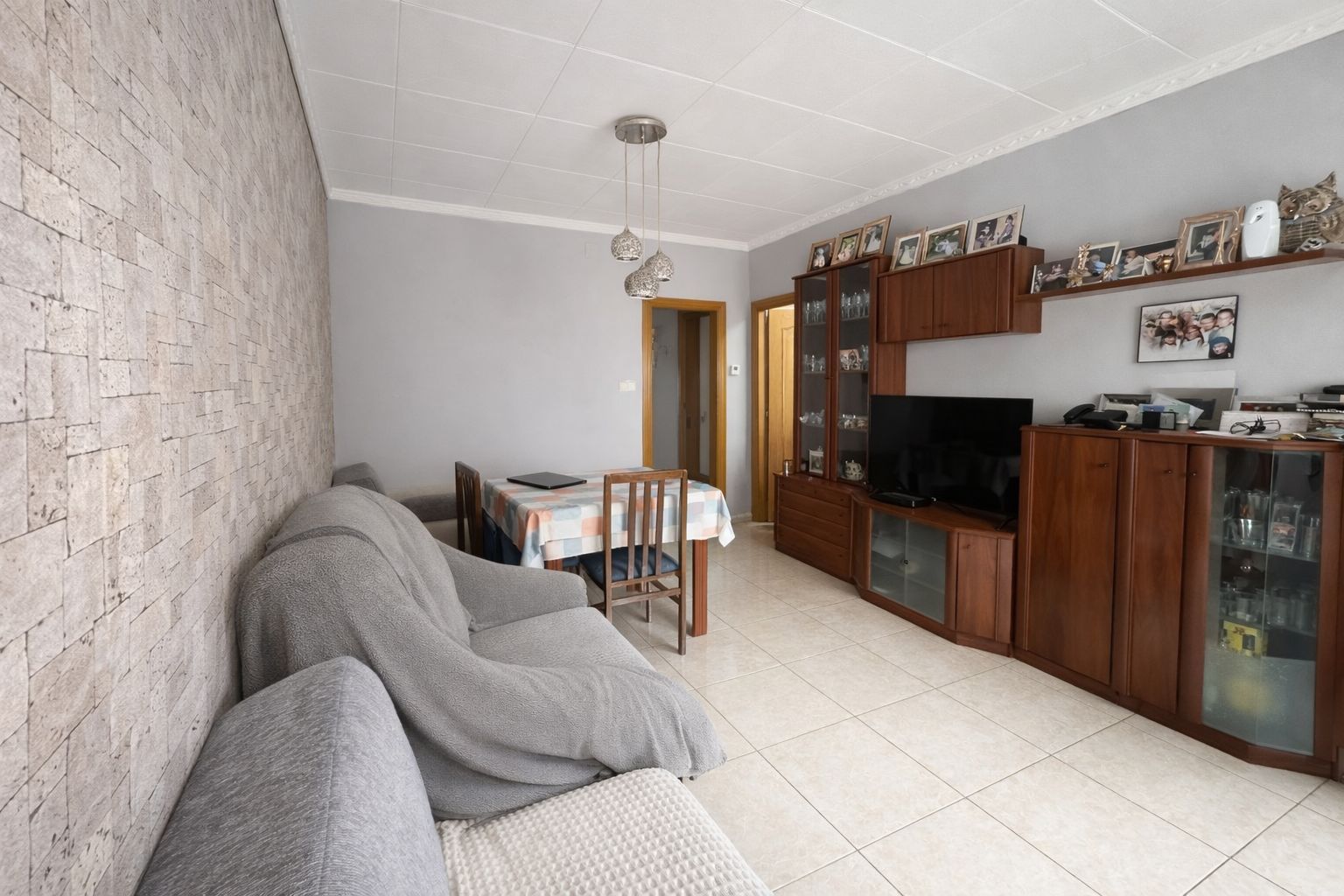 Sala de estar de Piso en venta en Cornellà de Llobregat