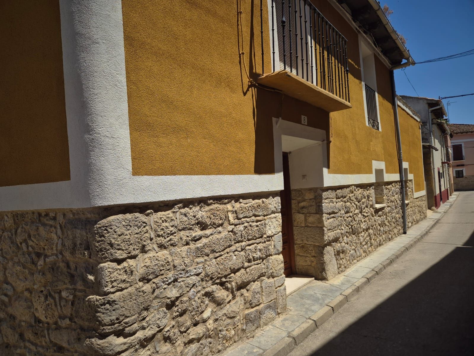 Finca rústica en venda a Calle de San Vicente, 8, Mucientes
