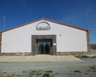 Exterior view of Industrial buildings to rent in Albentosa