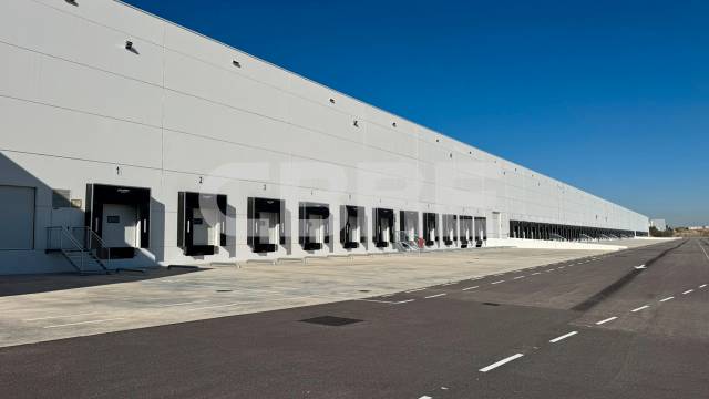 Nave industrial en Alquiler en Calle 8, 21 en La Dehesa de Moratalaz