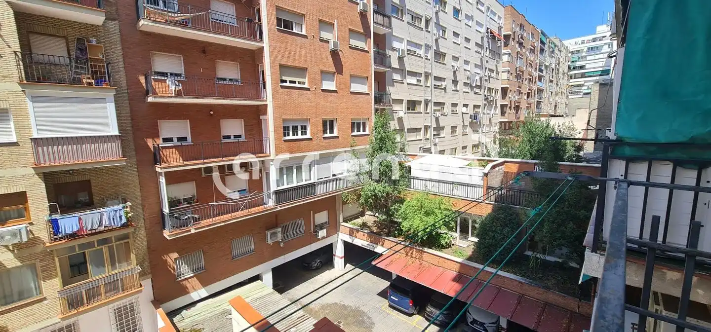 Exterior view of Flat for rent in Arganzuela