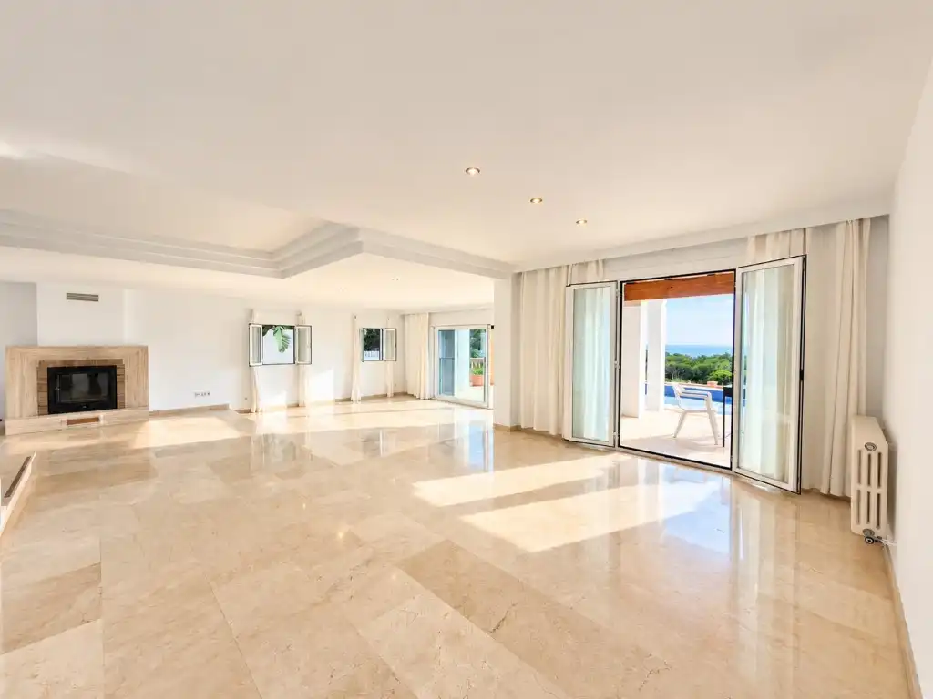 Casa con piscina en alquiler en Portals Nous, imagen 3