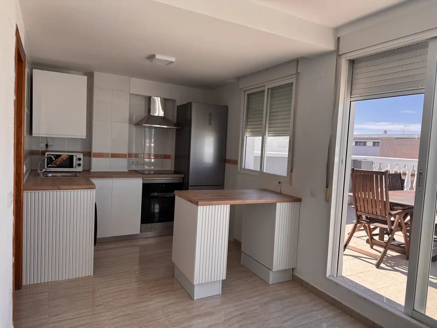 Küche von Wohnungen zur Miete in Moncofa mit Klimaanlage, Terrasse und Balkon