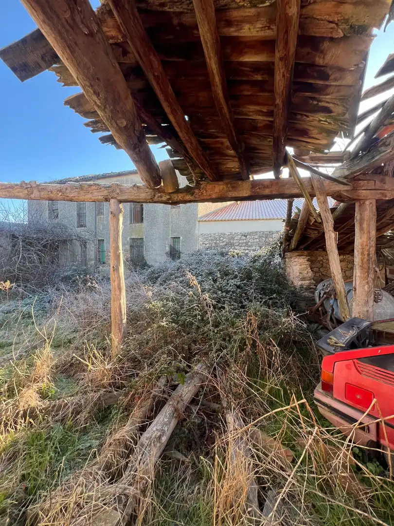 Exterior view of Country homes for sale in Santa María la Real de Nieva  with Private garden and Storage room