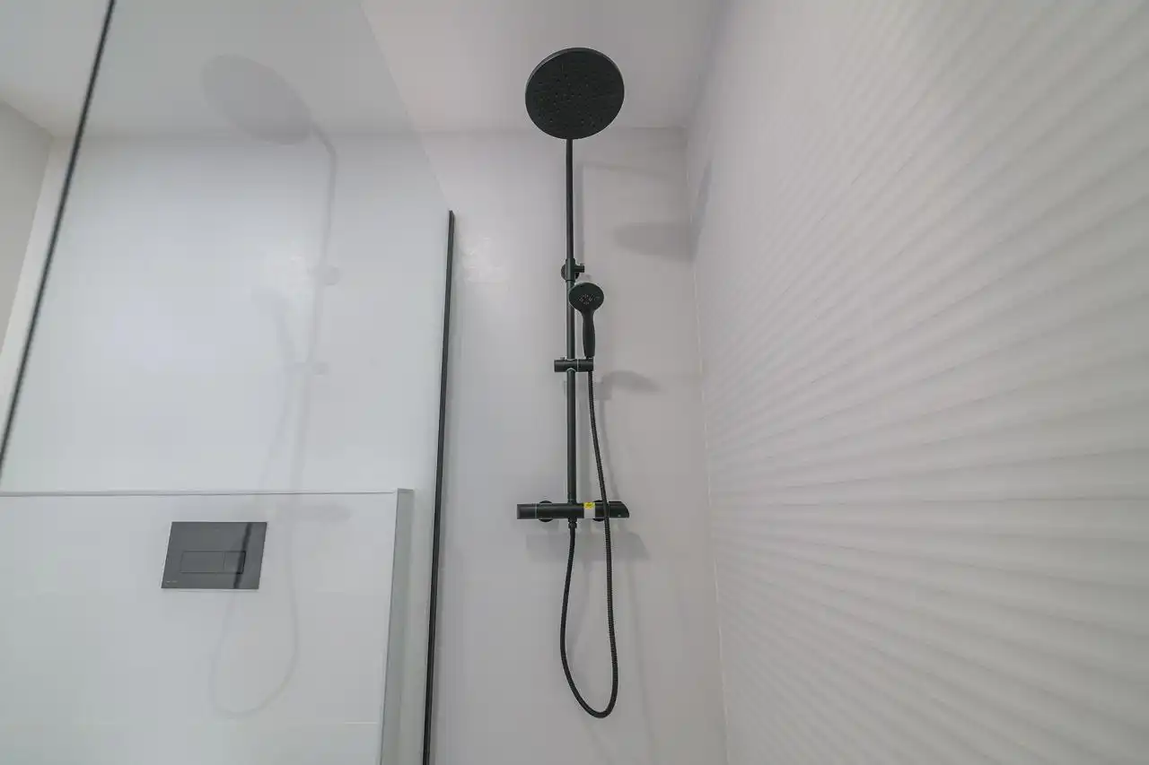 Baño de Piso en venta en Montmeló con Aire acondicionado, Calefacción y Alarma