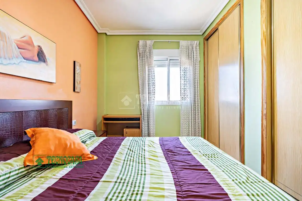 Bedroom of Flat for sale in Viator