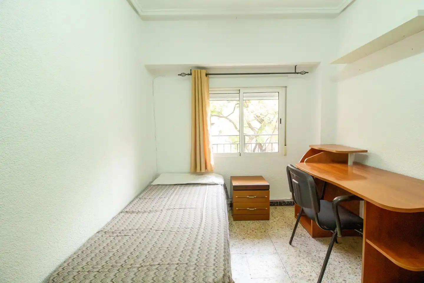 Flat for rent in Doctor Manuel Candela, 60, Ciutat Jardí