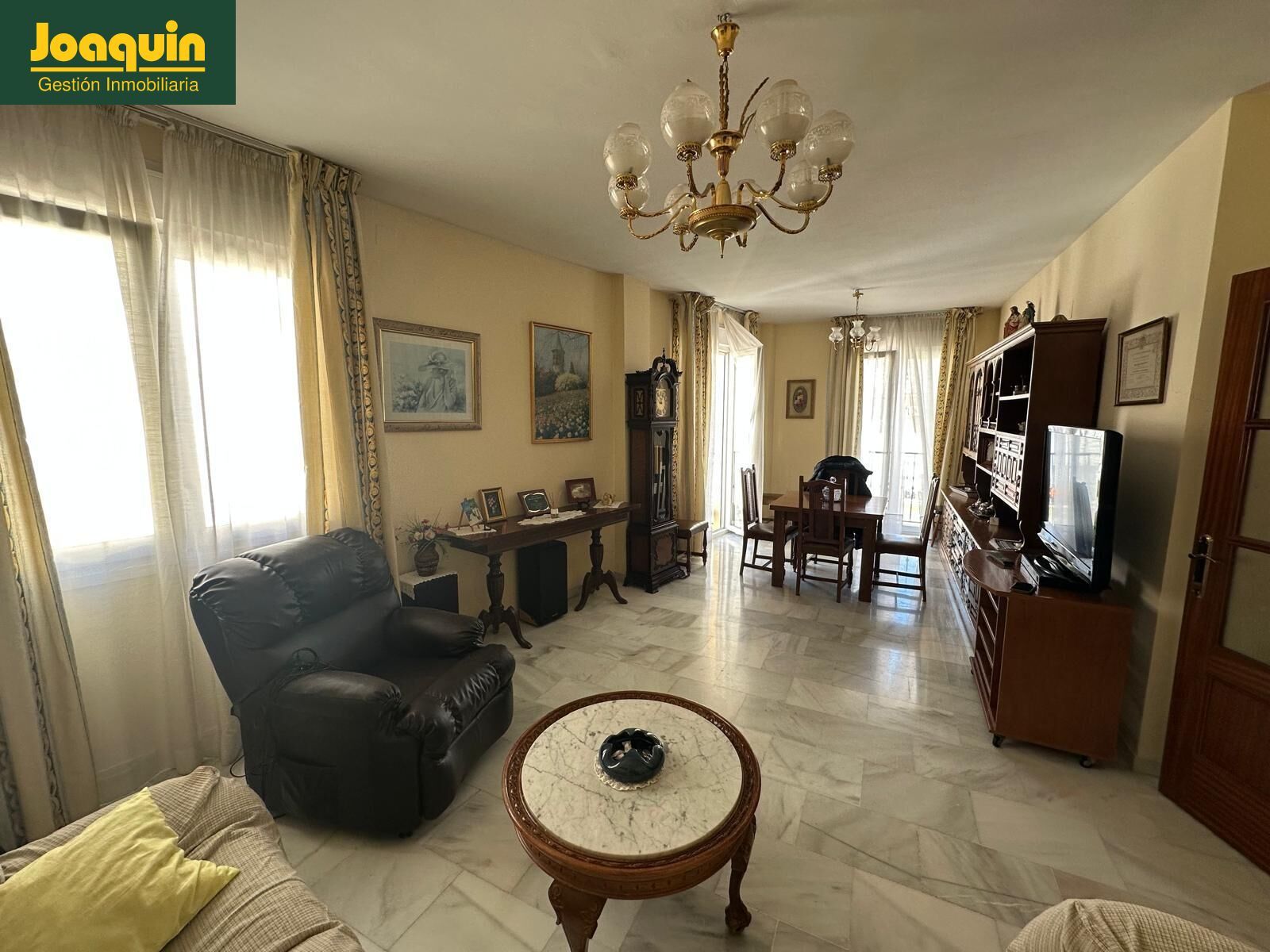 Living room of Flat for sale in Almodóvar del Río  with Heating, Parquet flooring and Terrace