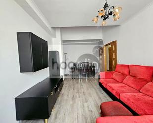 Living room of Duplex to rent in  Sevilla Capital  with Air Conditioner and Furnished